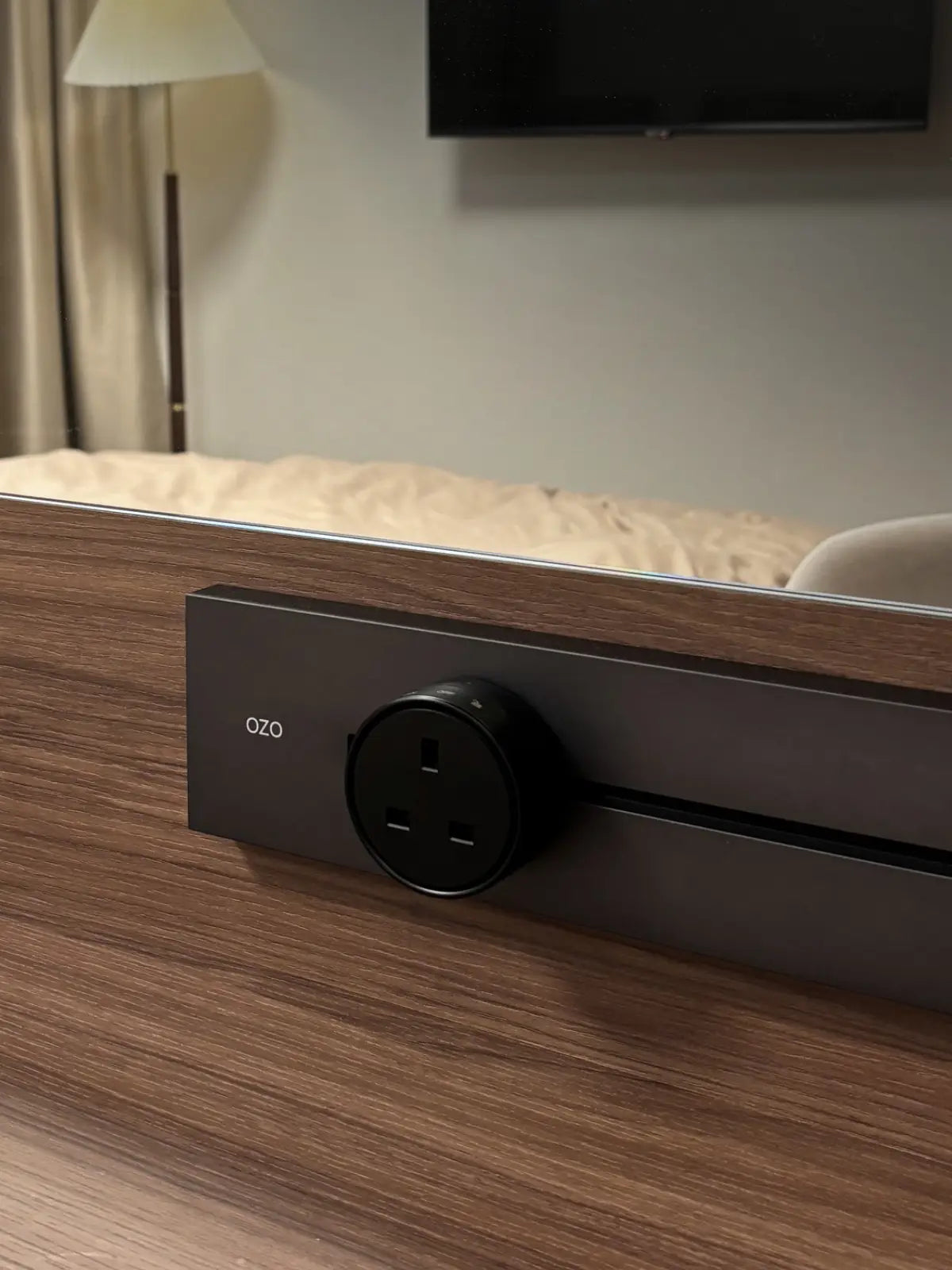 OZO Surface Power Track